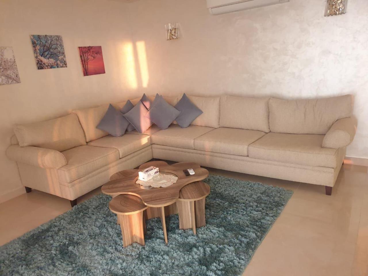 Luxurious 3-bedroom Seafront In Elite Loran-sanstefano Area Apartment Alexandria